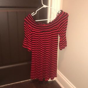Red and black strapless dress